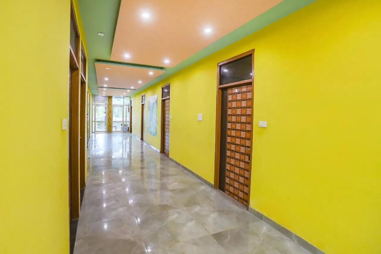 Otel Fabhotel Kriti Green Varanasi