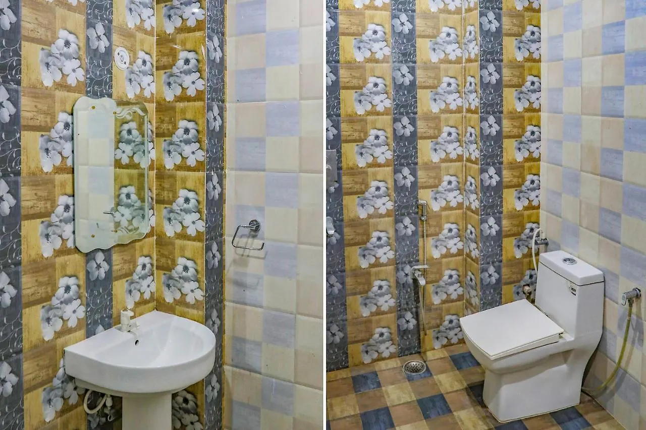 ורנאסי Fabhotel Kriti Green מלון
